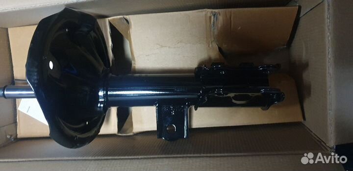 Продаю новые амортизаторы передние и задние на kia