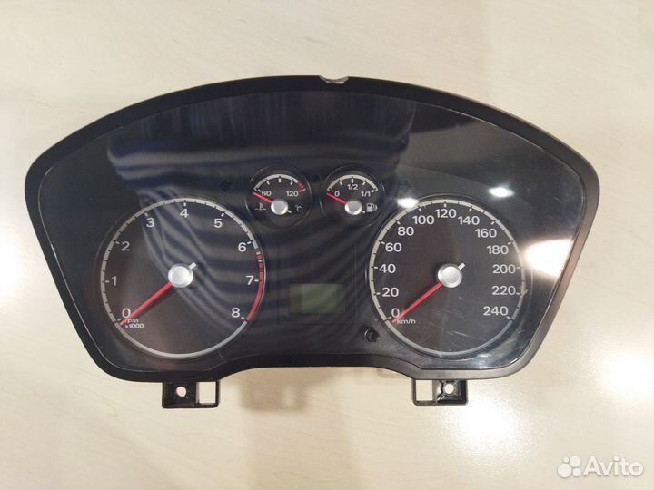 Приборная панель Ford Focus 2