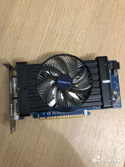 Видеокарта nvidia GeForce GTX 550Ti 1гб gddr5