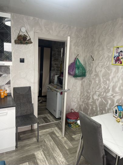 2-к. квартира, 48 м², 5/5 эт.