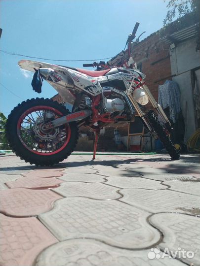 Motolend CRF 125e