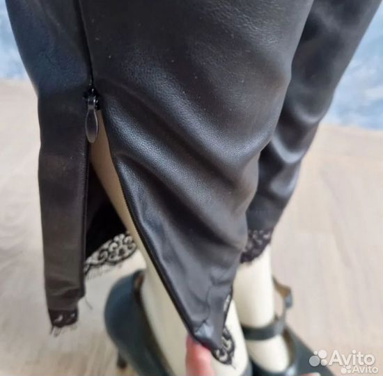 Брюки кожаные новые размер 44