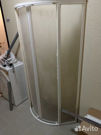 Душевой поддон, душевая кабина