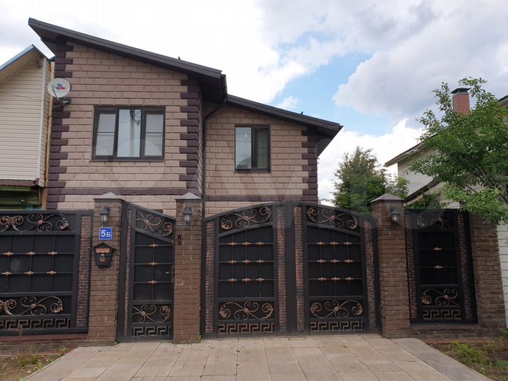 Дом 134,5 м² на участке 5,2 сот.