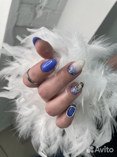 Мастер маникюра и педикюра