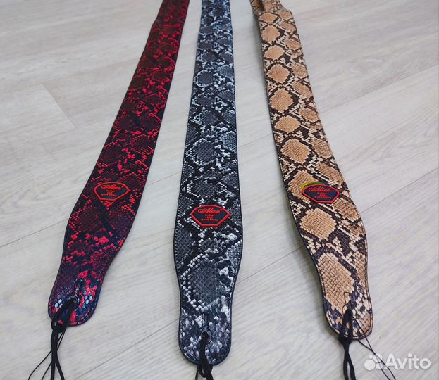 Ремень гитарный новый