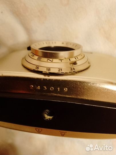 Фотоаппарат винтажный, старинный Meyer-optik