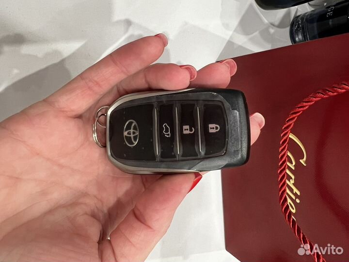 Смарт ключ Тойота Land Cruiser 200 оригинал