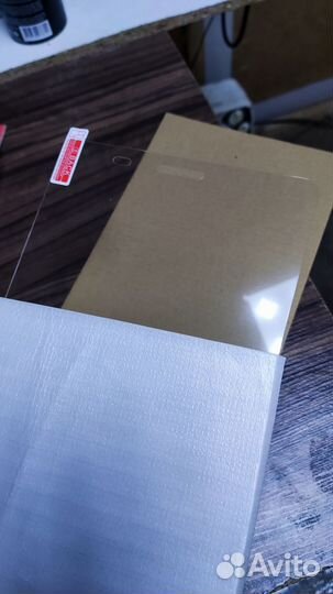 Защитное стекло планшета