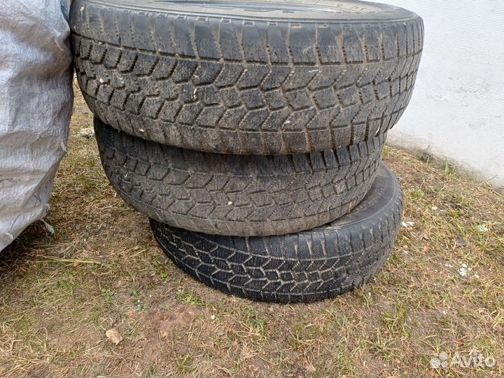 Goodyear UltraGrip 185/70 R14