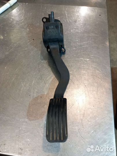Педаль газа Peugeot 307