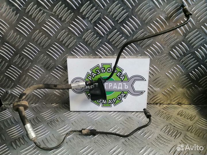 Трубка цилиндра сцепления Audi A4 B5 1996г