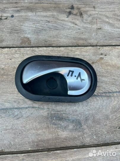 Ручка двери внутренняя передняя левая Renault