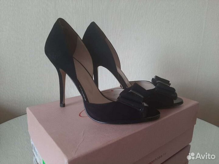 Туфли жен. 37р. (Кожа, лак)