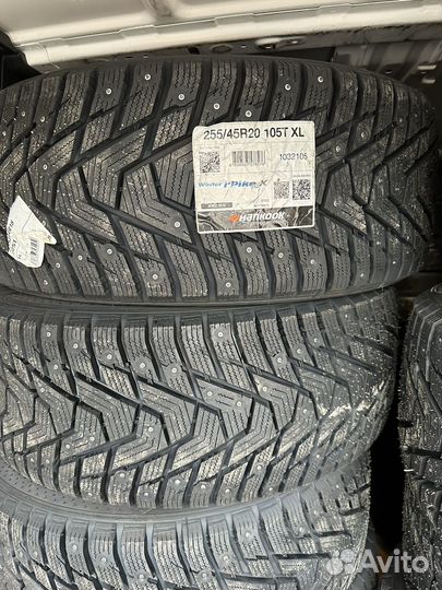 Hankook Winter I'Pike RS2 W429 255/45 R20 105T