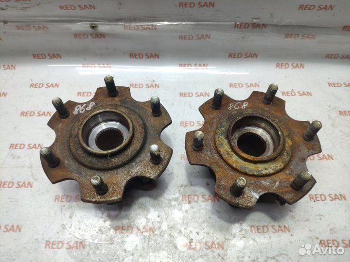 Ступица задняя Mitsubishi Pajero 3 V78W 4M41 2006