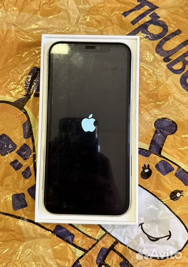 Телефон iPhone 11 бу