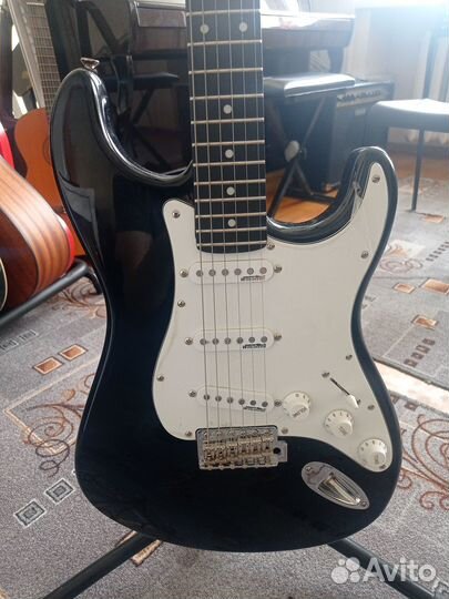 Электрогитара Vintage V6 Reissued Series Stratocas