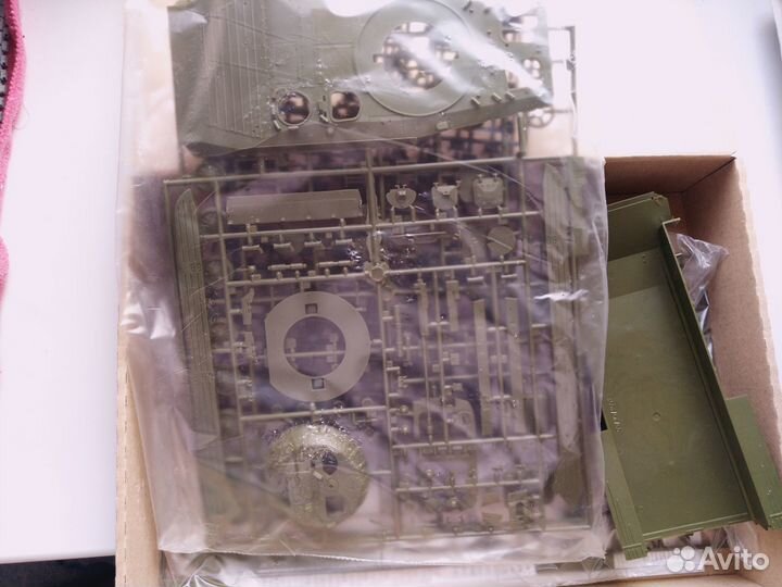 Сборная модель бмп-2Д (Афган) Звезда 3555