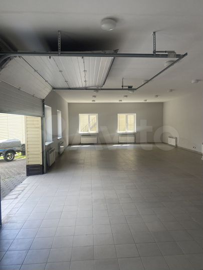 Производство, 300 м²