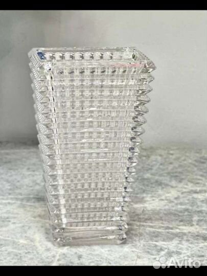 23 см Ваза Бакарат