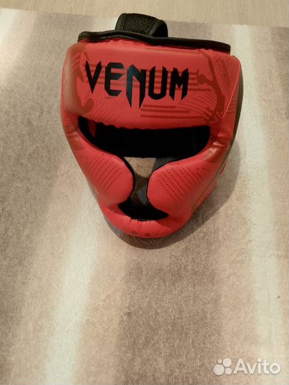 Боксерский шлем