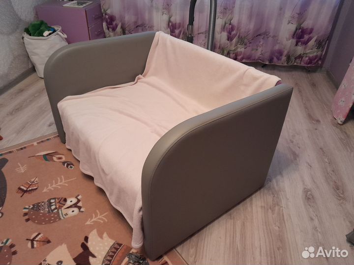 Мини диван для перетяжка обивки