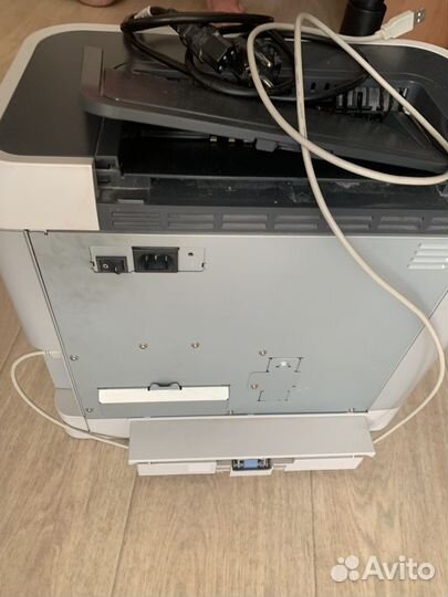 Принтер лазерный цветной hp
