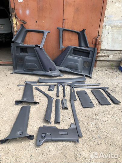 Пластик салона багажника toyota rav4 1 xa10