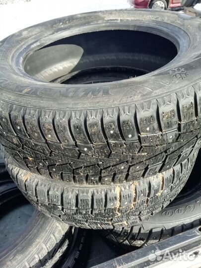 Зимние шины 215 60 16