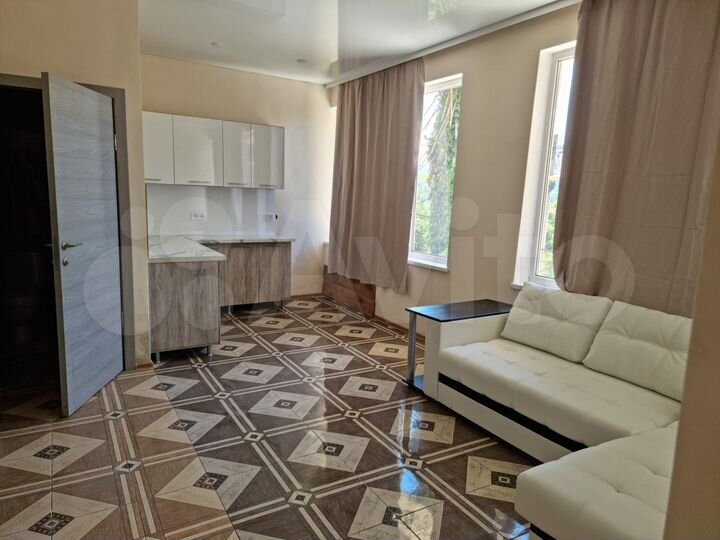 3-к. квартира, 60 м², 1/2 эт.