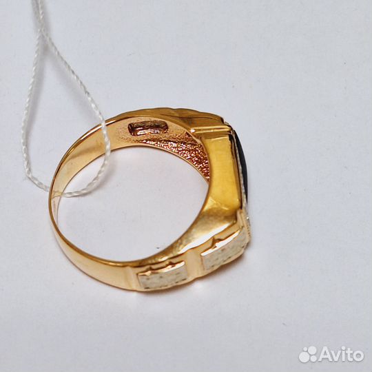 Золотая печатка с Фианитом 19 р (45160)