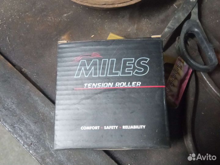 Натяжной ролик генератора рено меган 2