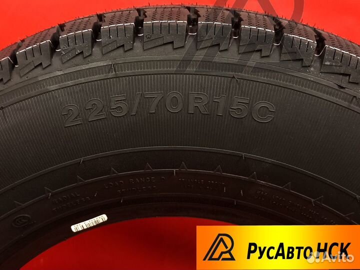 Triangle LL01 225/70 R15C 112R