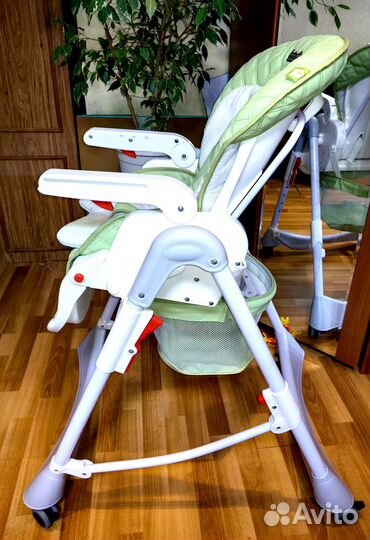 Стульчик для кормления babyton