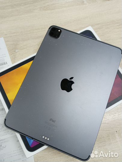 Планшет Apple iPad Pro 11 2020 128