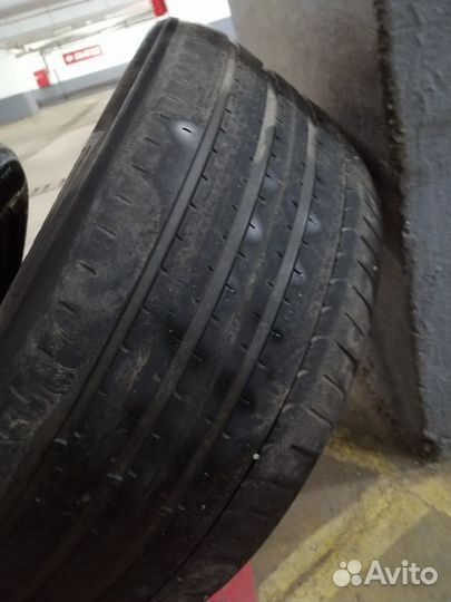 Pirelli P Zero 295/40 R21