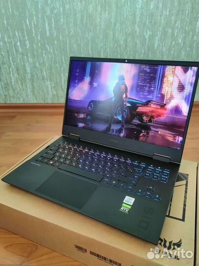 Игровой ноутбук Hp Omen 15-ek1004ur