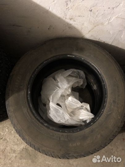 Bridgestone Dueler H/P 215/70 R16