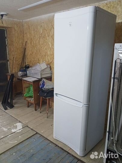 Холодильник бу