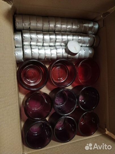 Свечи и подсвечники