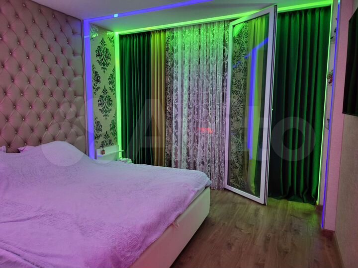 3-к. квартира, 90 м², 6/12 эт.