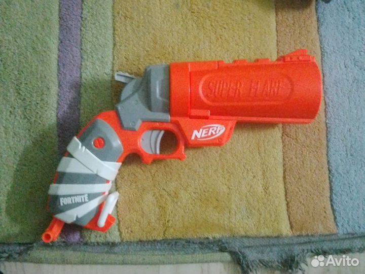 Револьвер нерф