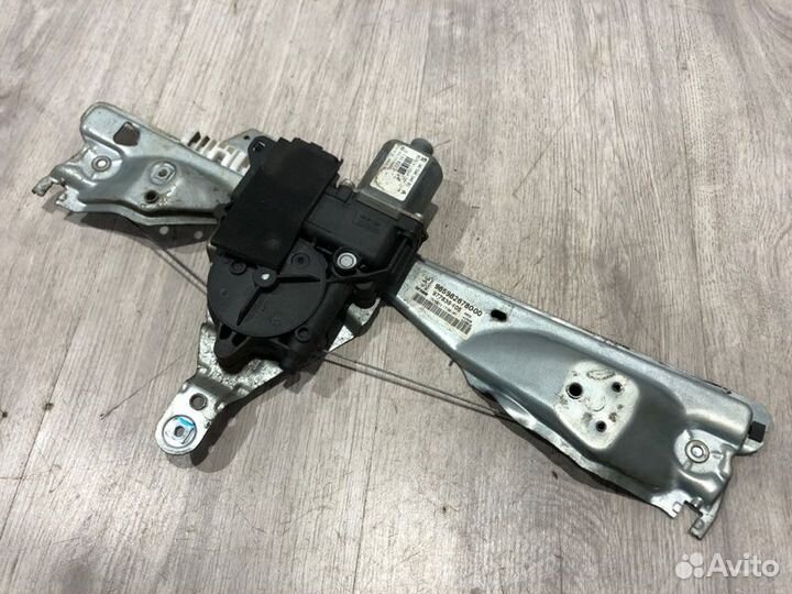 Стеклоподъемник задний левый Peugeot 308 EP6 2010