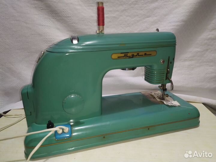 Машинка швейная «Тула» в полной комплектации