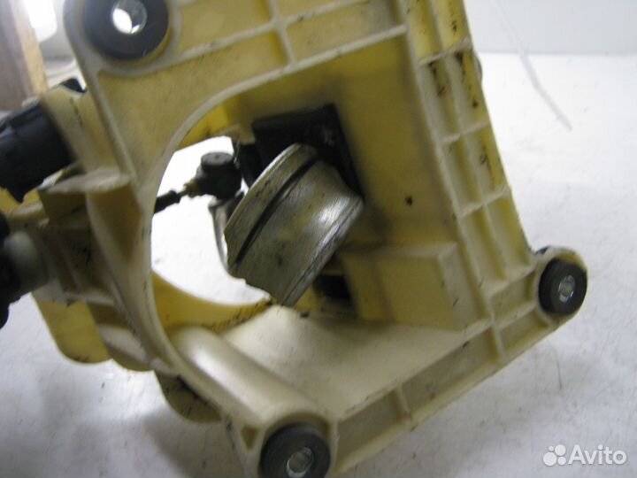 Трос ford focus C MAX 2004 кулиса