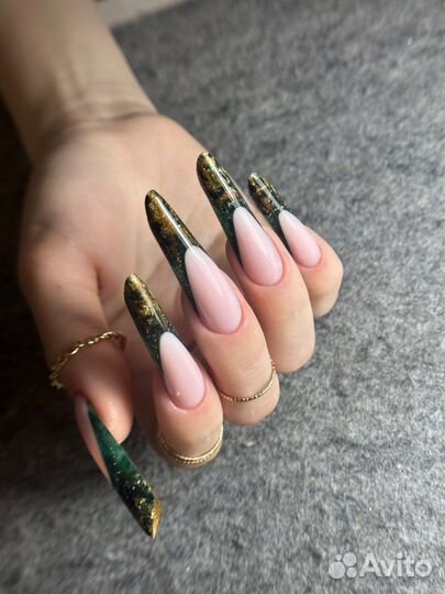 Мастер маникюра