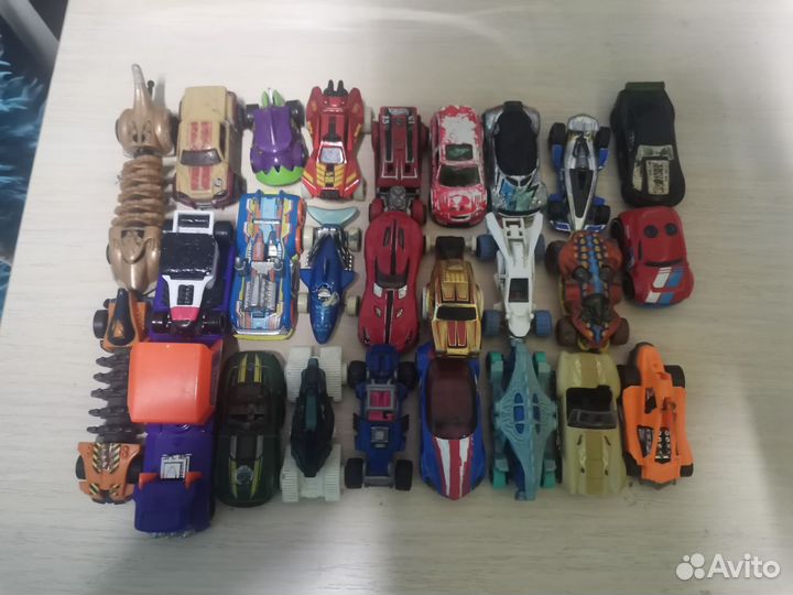 Hot wheels машинки