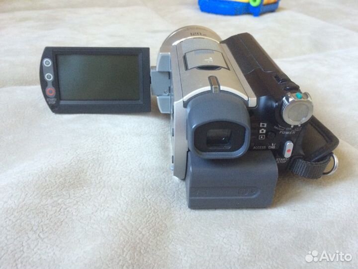 Видеокамера Sony DCR-SR100E Digital Handycam Video