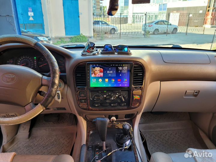 Магнитола для Toyota LC100 Lexus LX470, есть Teyes